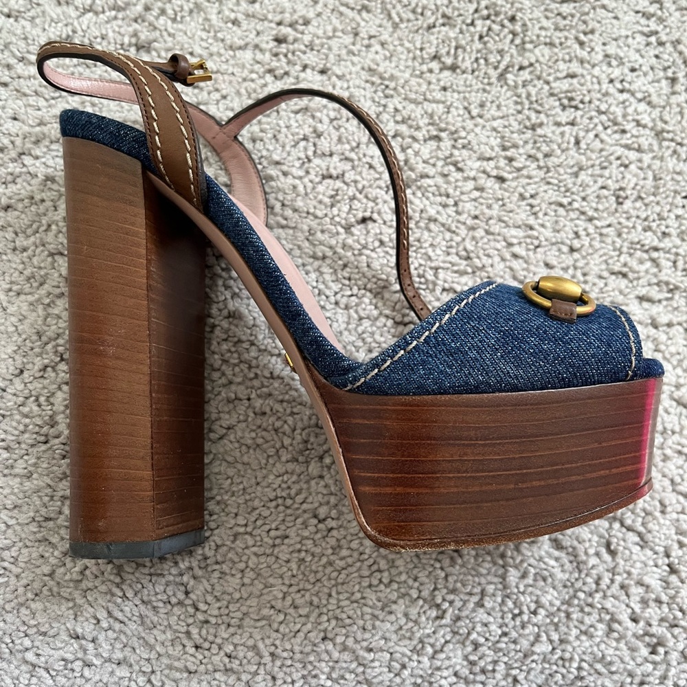 Gucci Wedges